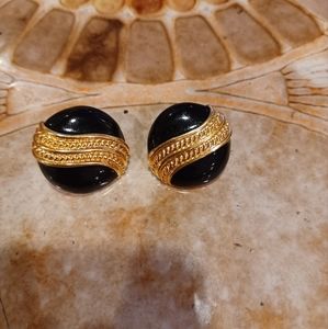 Earrings black with gold colored accent